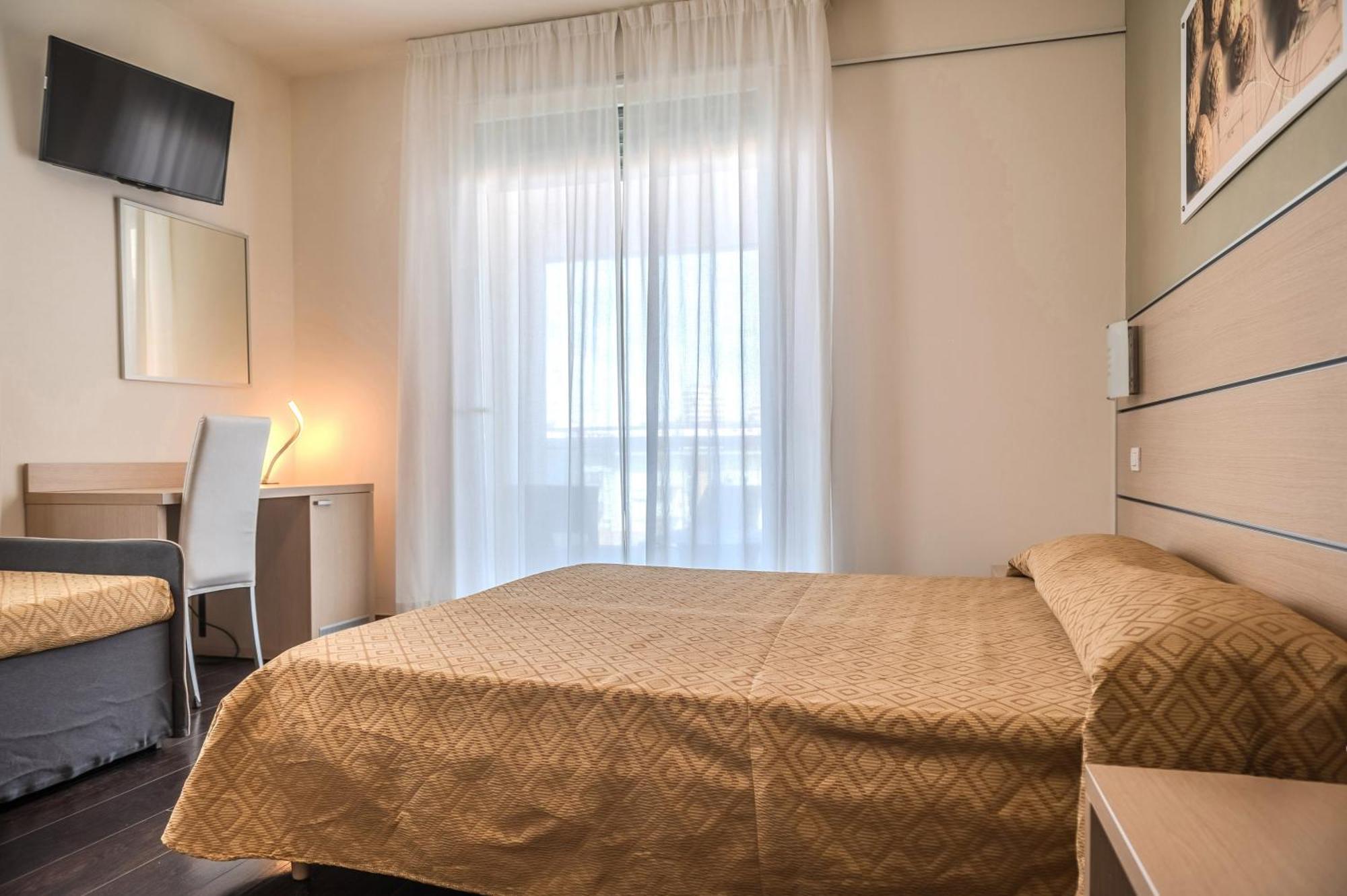 Hotel Orizzonte Lido di Jesolo Rum bild