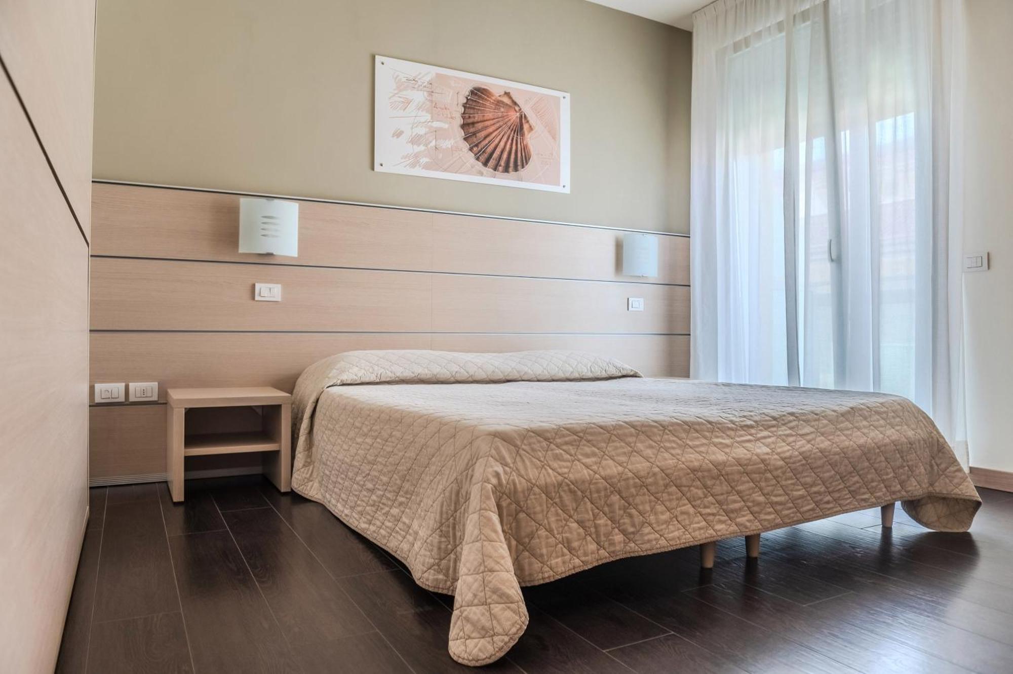 Hotel Orizzonte Lido di Jesolo Rum bild
